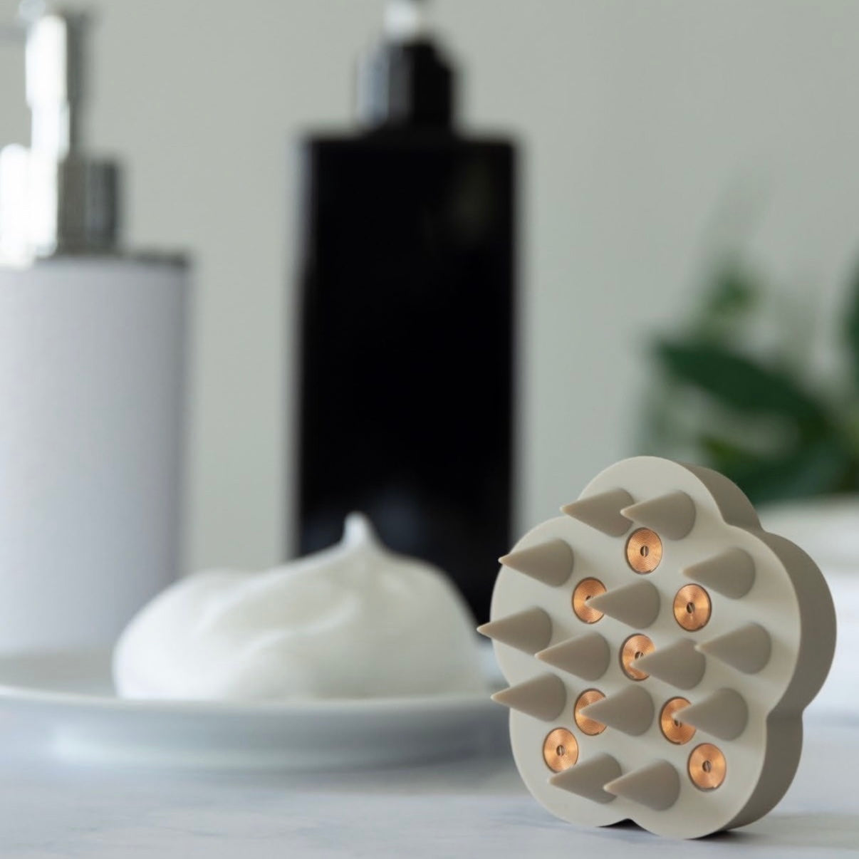 【数量限定特別価格】ジーゼロコイル マイクロカレントイオンシャンプーブラシ 新商品 SOISHOP