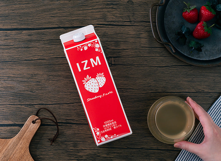 IZM STRAWBERRY TASTE（イズム ストロベリーテイスト ）1,000ml 食品 IZM