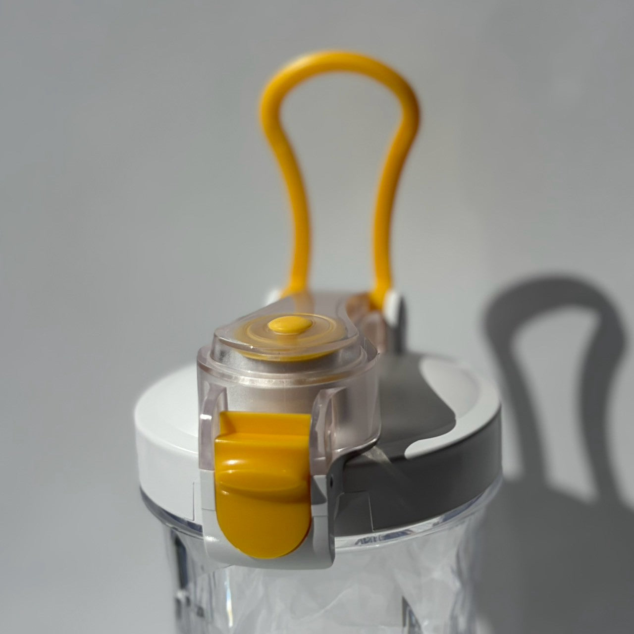 SOISuperō MAJERU power Bottle 650mL プロテイン電動シェイカー 株式会社ソイズ