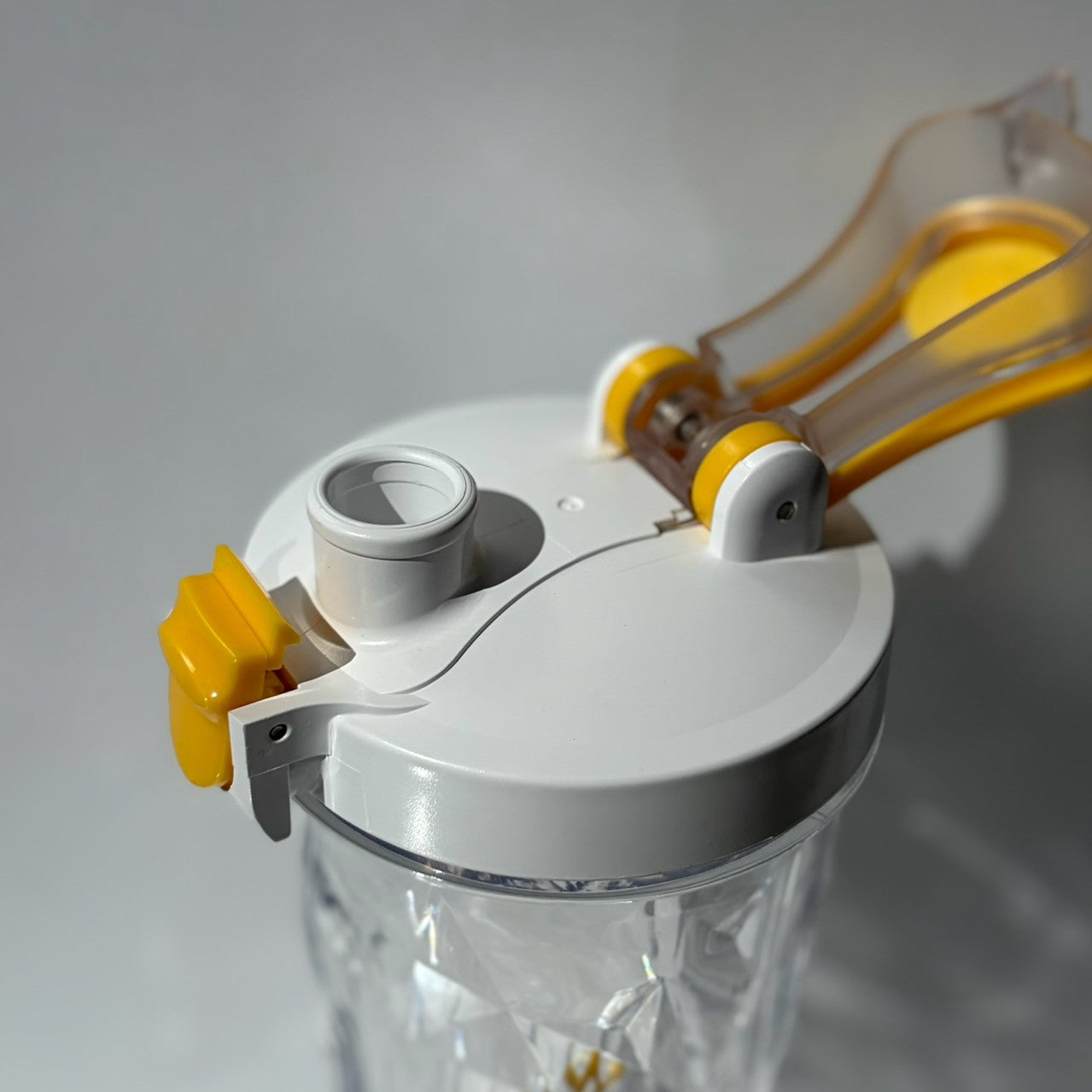 SOISuperō MAJERU power Bottle 650mL プロテイン電動シェイカー 株式会社ソイズ