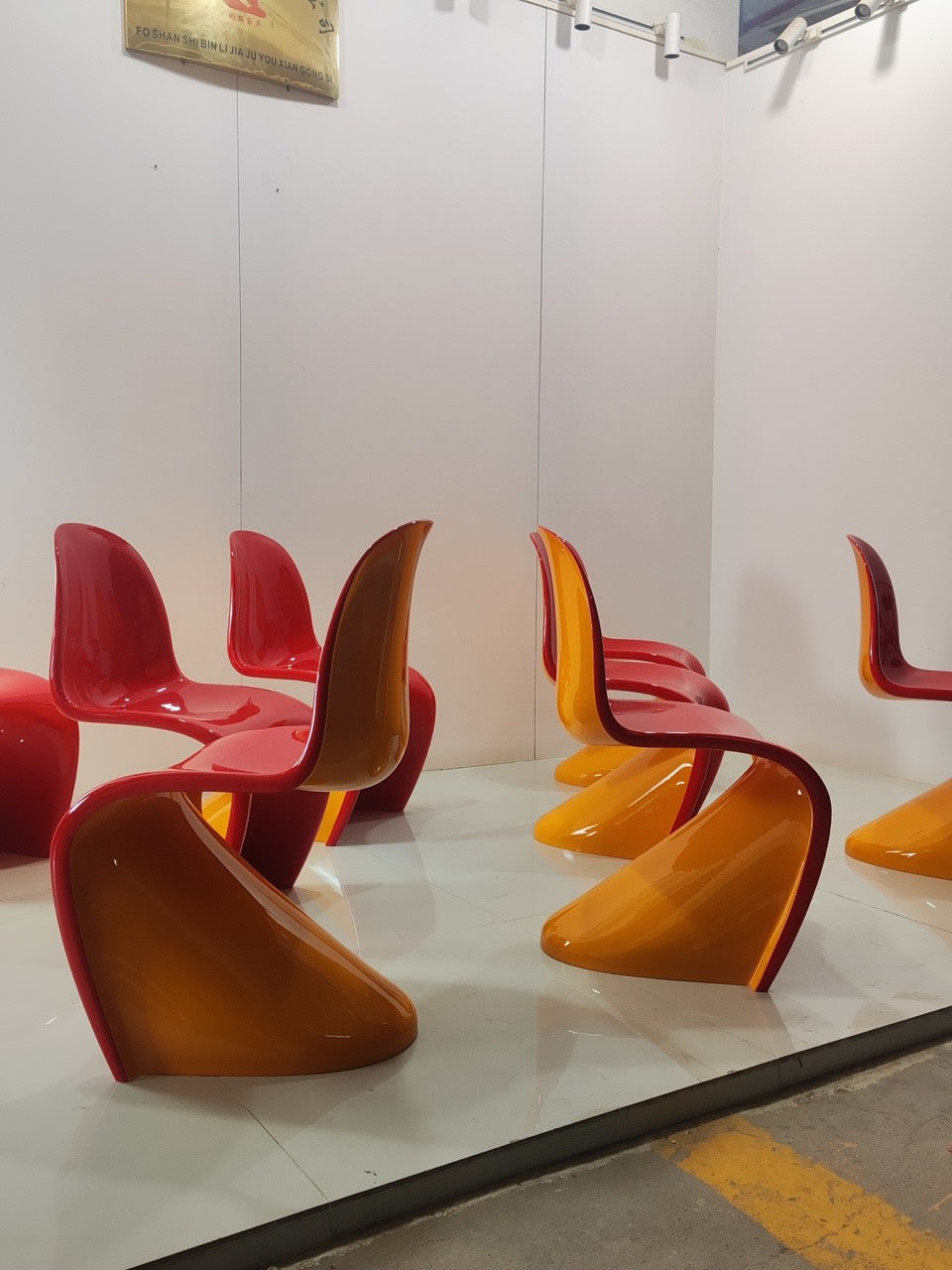 ☆SOISupero（ソイスペロ）S LINE POP CHAIR（3色）（※他商品と同時購入不可） 家具 株式会社ソイズ