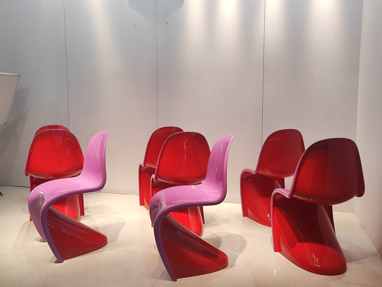 S LINE POP CHAIR（3色） 家具 株式会社ソイズ