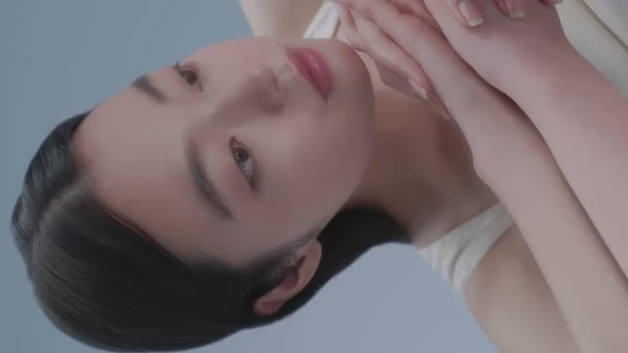 STELLA BEAUTE・6/3発売】持ち歩きたくなる最新スティック型美顔
